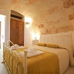 Masseria Luce Casa de hóspedes 2*